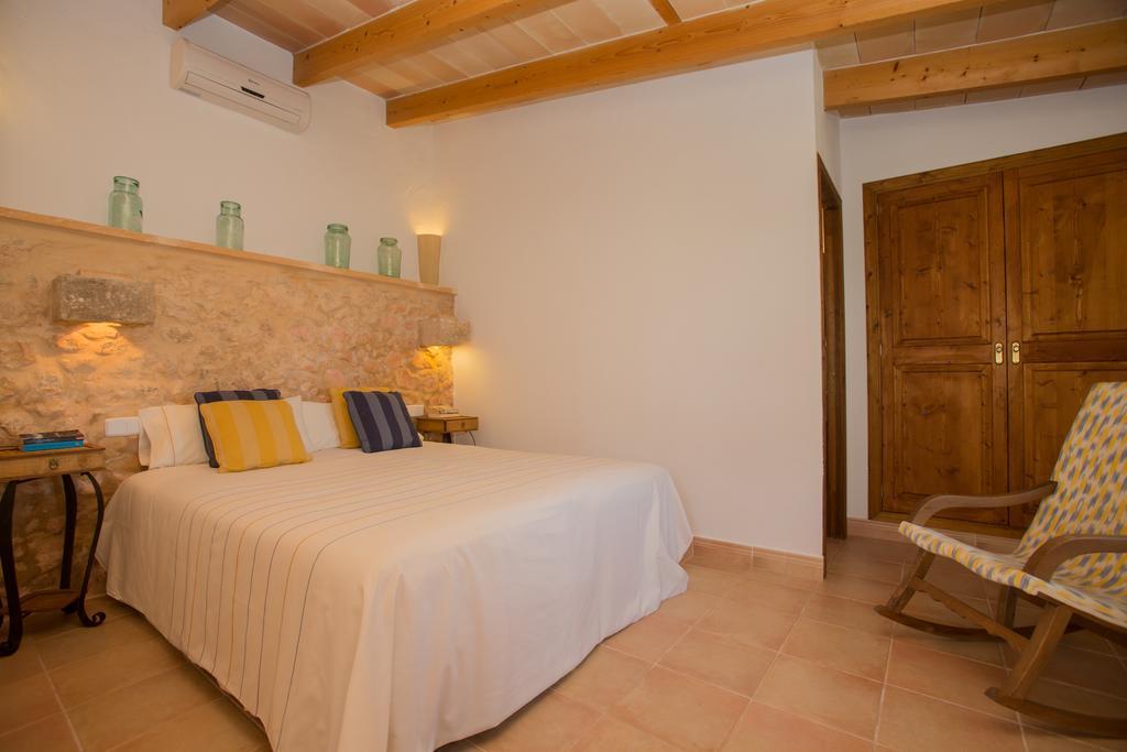 Agroturismo Es Pla De Llodra Манакор Номер фото
