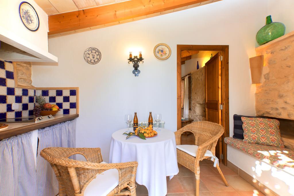 Agroturismo Es Pla De Llodra Манакор Номер фото